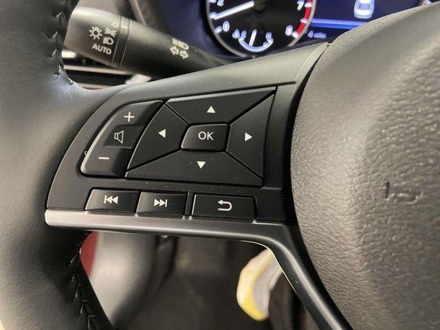 Nissan Sentra  2025 Nissan Sentra  2025