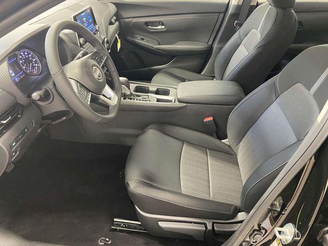 Nissan Sentra  2025 Nissan Sentra  2025