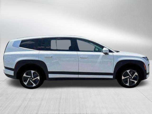 Hyundai Ioniq 9  2026