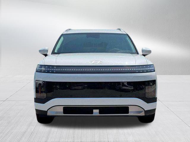 Hyundai Ioniq 9  2026