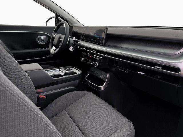 Hyundai Ioniq 9  2026