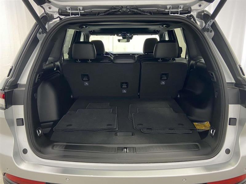 Jeep Grand Cherokee  2025