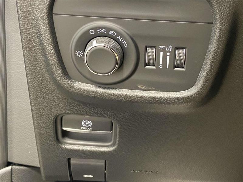 Jeep Grand Cherokee  2025