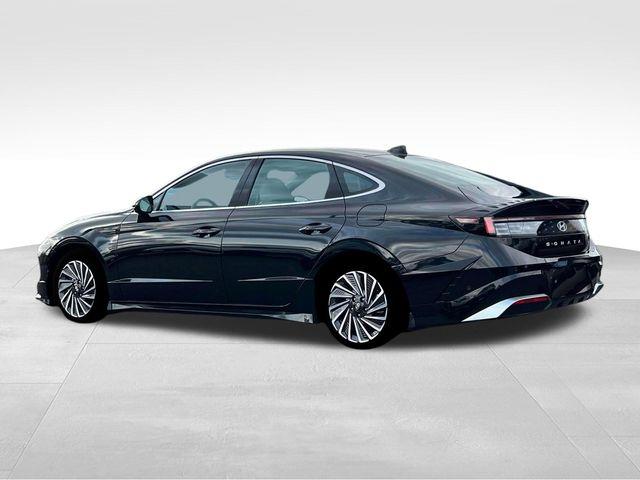 Hyundai Sonata Hybrid  2025 Hyundai Sonata Hybrid  2025