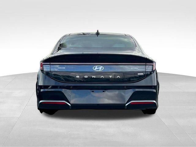 Hyundai Sonata Hybrid  2025 Hyundai Sonata Hybrid  2025
