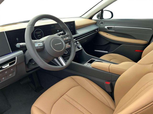 Hyundai Sonata Hybrid  2025 Hyundai Sonata Hybrid  2025