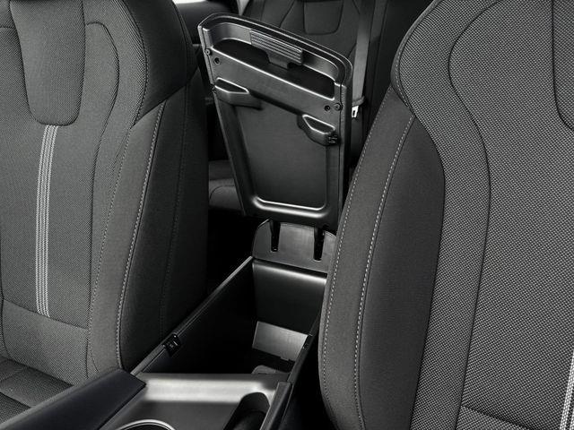 Hyundai Elantra  2025