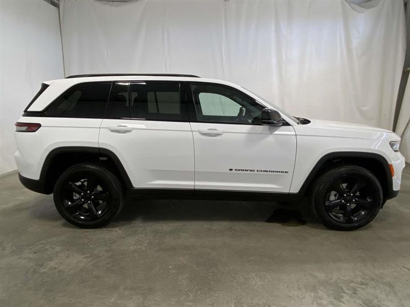Jeep Grand Cherokee  2025