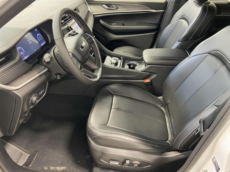 Jeep Grand Cherokee  2025