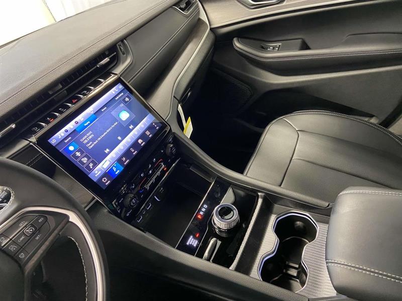 Jeep Grand Cherokee  2025