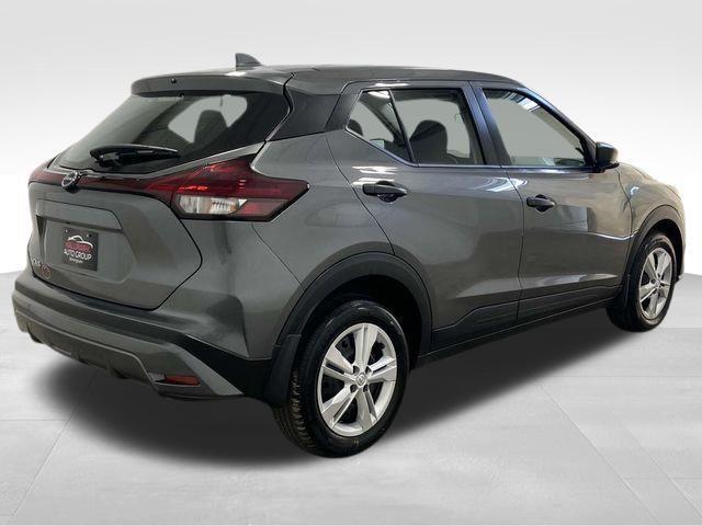 Nissan Kicks  2025