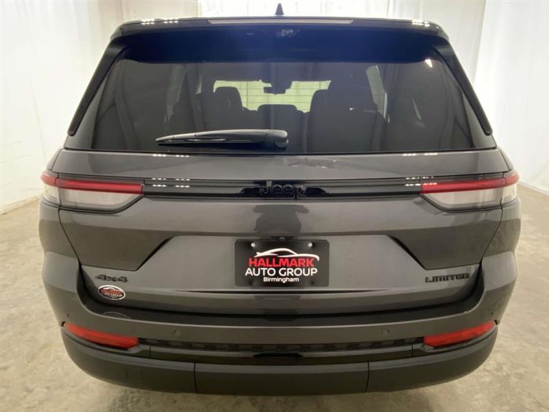 Jeep Grand Cherokee  2025