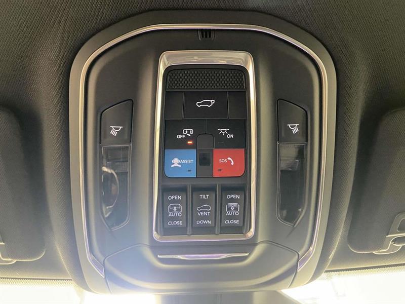 Jeep Grand Cherokee  2025