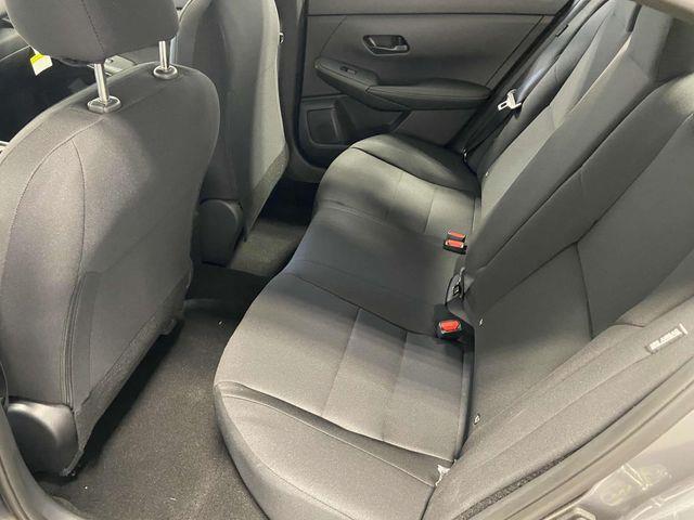 Nissan Sentra  2025 Nissan Sentra  2025