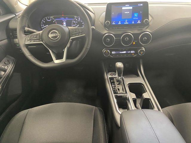 Nissan Sentra  2025 Nissan Sentra  2025