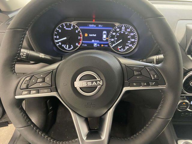 Nissan Sentra  2025 Nissan Sentra  2025