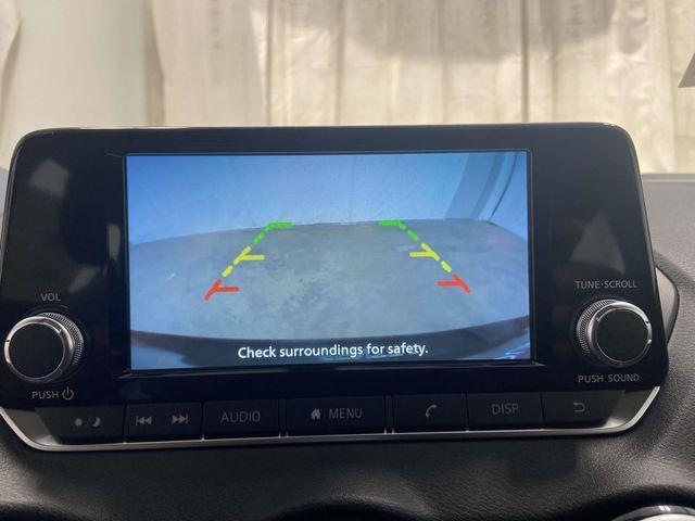 Nissan Sentra  2025 Nissan Sentra  2025