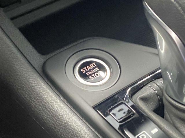 Nissan Sentra  2025 Nissan Sentra  2025