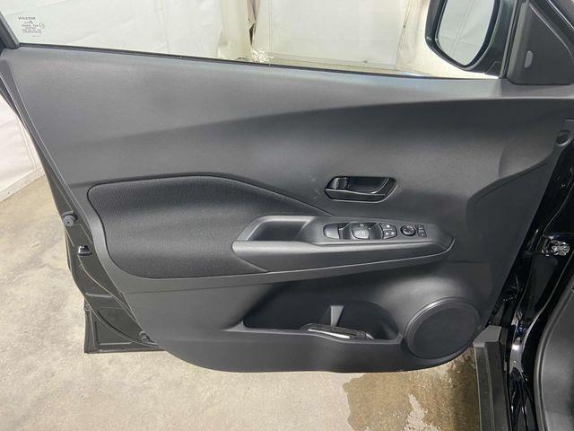 Nissan Kicks  2025 Nissan Kicks  2025