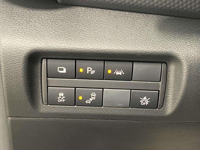 Nissan Kicks  2025 Nissan Kicks  2025