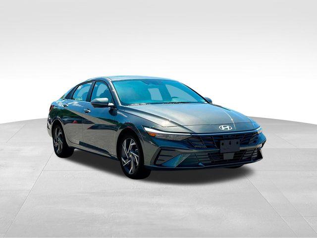 Hyundai Elantra  2025 Hyundai Elantra  2025