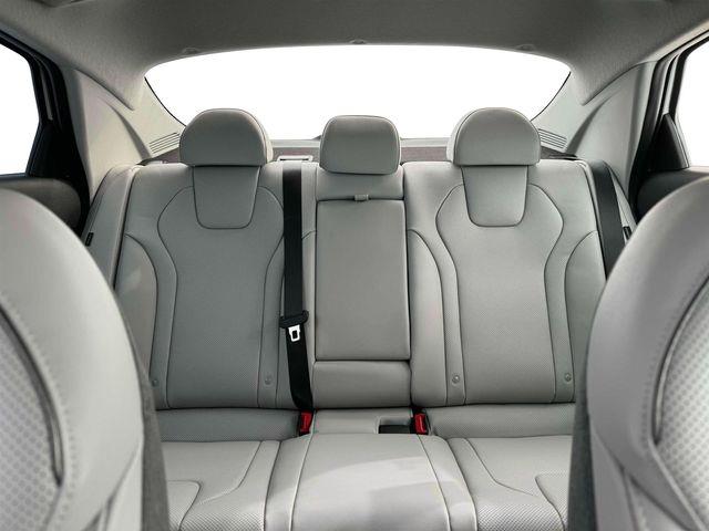 Hyundai Elantra  2025 Hyundai Elantra  2025