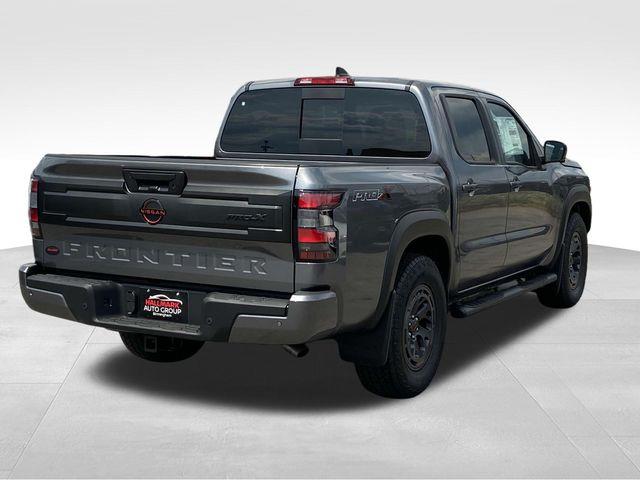 Nissan Frontier  2025