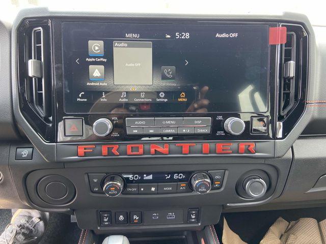 Nissan Frontier  2025