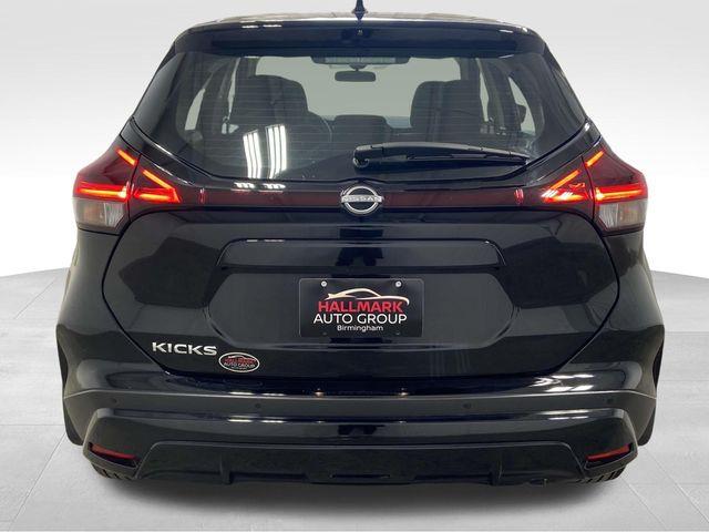 Nissan Kicks  2025