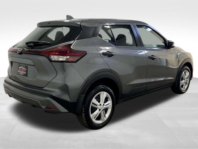 Nissan Kicks  2025