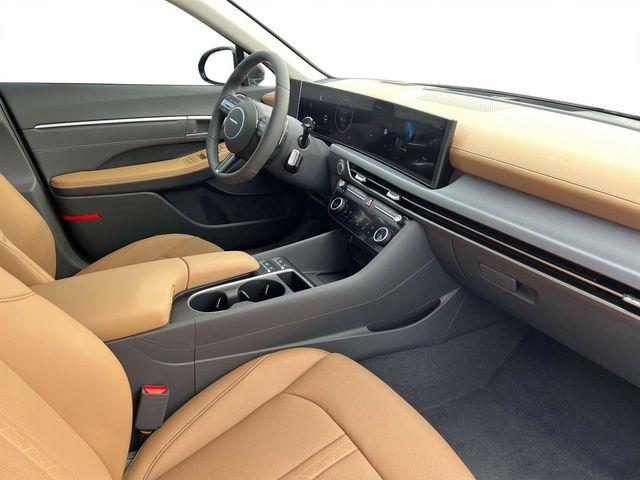 Hyundai Sonata Hybrid  2025