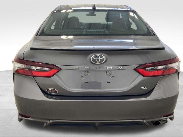 Toyota Camry  2024