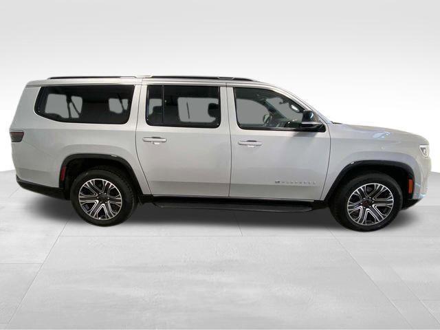 Jeep Wagoneer L  2024