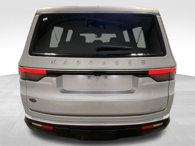 Jeep Wagoneer L  2024