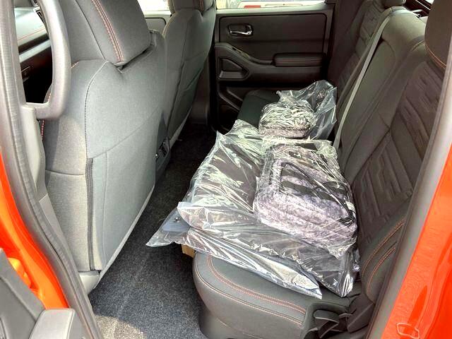 Nissan Frontier  2025