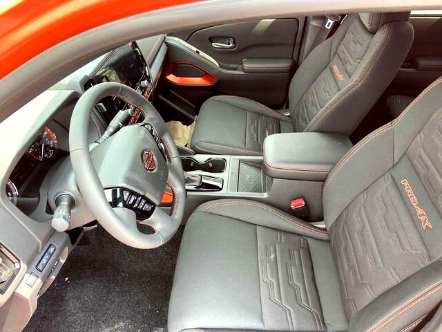 Nissan Frontier  2025