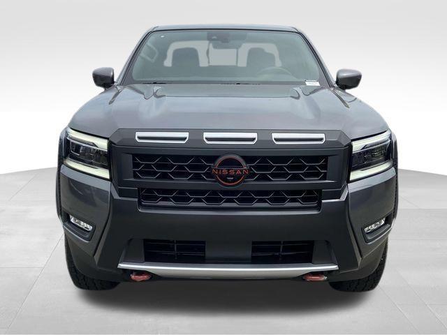 Nissan Frontier  2025