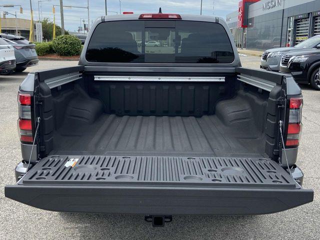 Nissan Frontier  2025