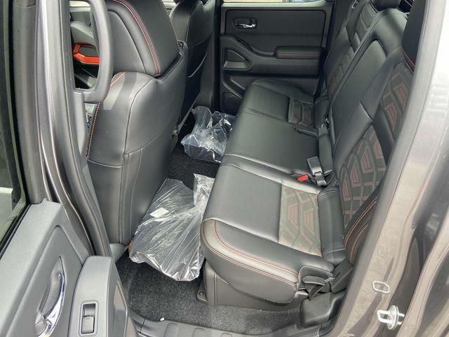 Nissan Frontier  2025