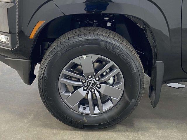 Nissan Frontier  2025