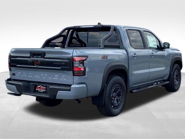 Nissan Frontier  2025