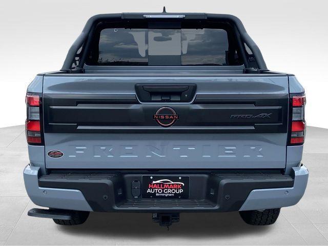 Nissan Frontier  2025