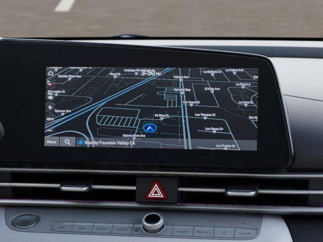 Hyundai Elantra  2025