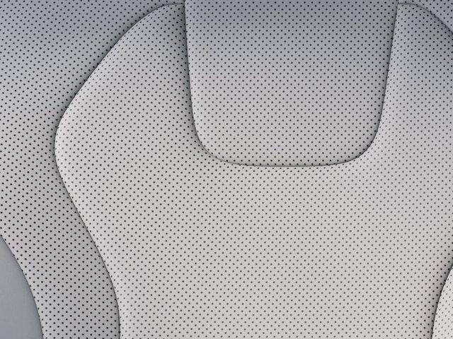 Hyundai Elantra  2025