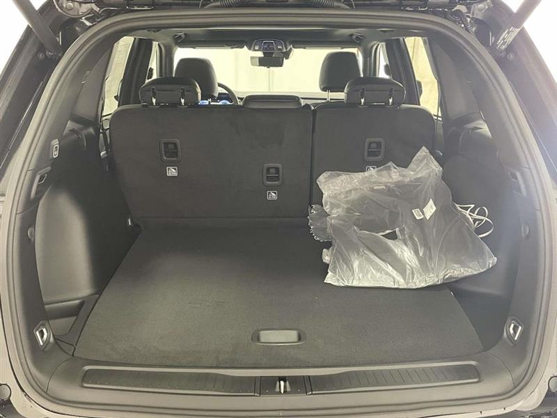 Jeep Grand Cherokee  2025