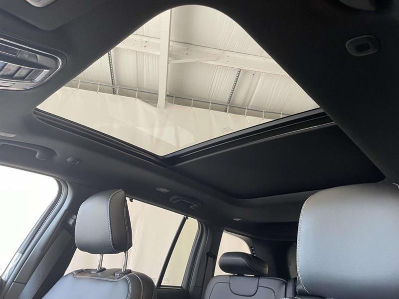 Jeep Grand Cherokee  2025