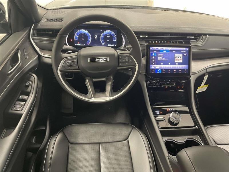 Jeep Grand Cherokee  2025