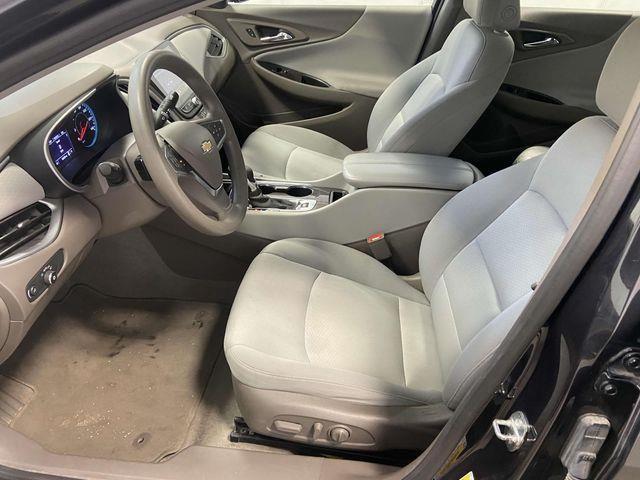 Chevrolet Malibu  2023