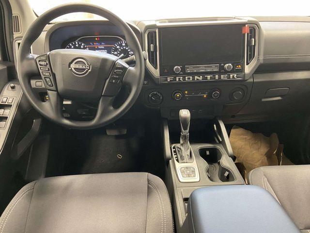 Nissan Frontier  2026