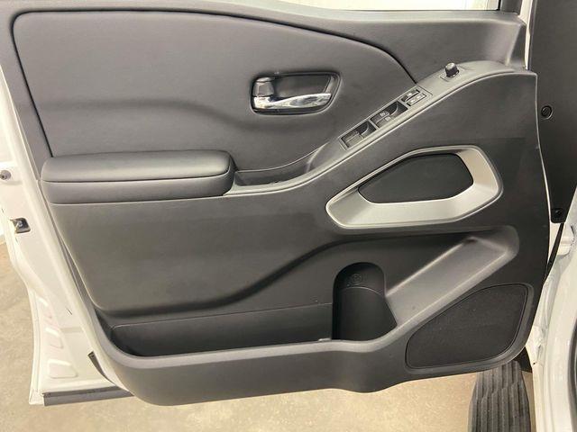 Nissan Frontier  2026